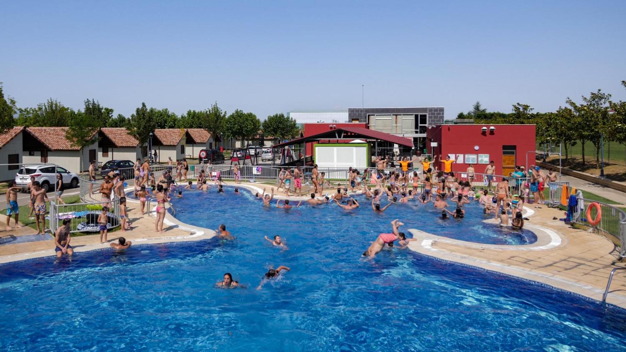 Camping Iratxe Ciudad De Vacaciones Ayegui Eksteriør bilde